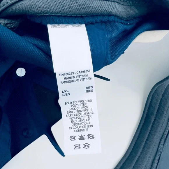 NIKE HAT/CAP UNISEX, NAVY BLUE COLOR, UNISEX, ADJ STRAP, WHITE LOGO EMBROIDERED - Picture 9 of 13